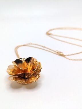 Gold Flower Long Pendant Necklace